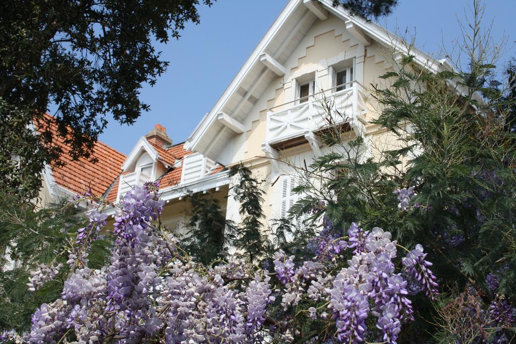 Hotel Villa La Cheneraie Saint-Raphaël 외부 사진