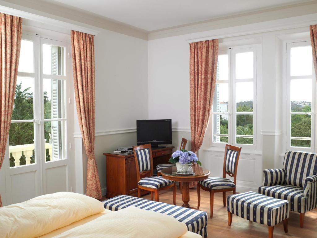 Hotel Villa La Cheneraie Saint-Raphaël 객실 사진