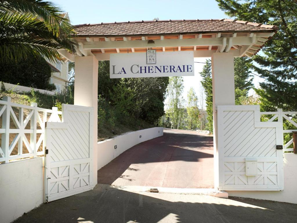 Hotel Villa La Cheneraie Saint-Raphaël 외부 사진